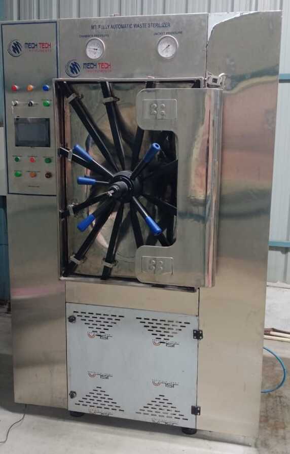 Autoclaving equipment